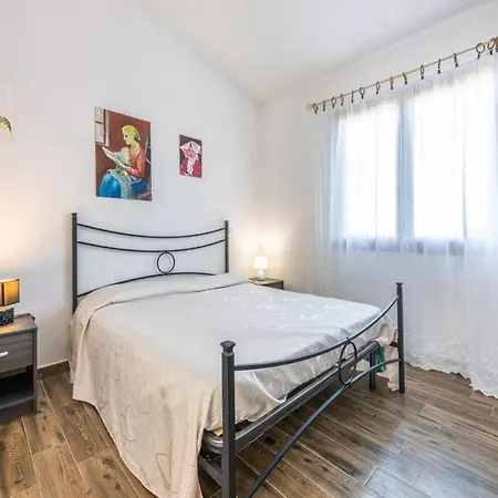 Delightful And Spacious In Vila *